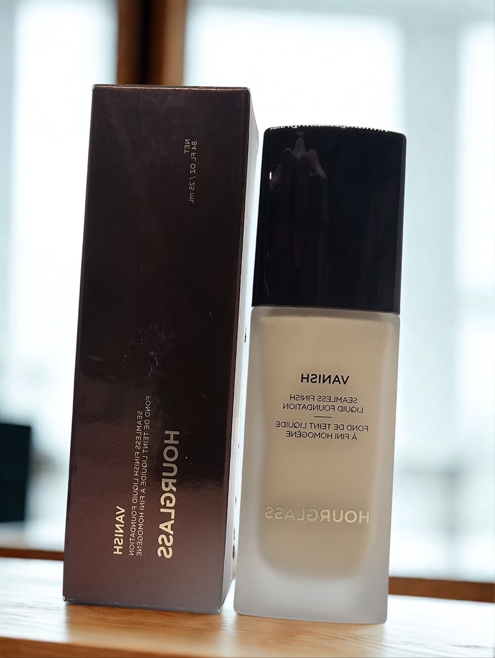 Hourglass Vanish Seamless Finish Liquid Foundation - Golden Linen/NWB